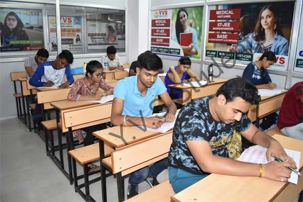 Chemistry Tuition in Delhi